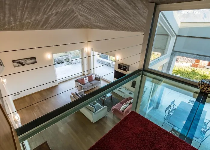 Rogaro Corinna Вилла *